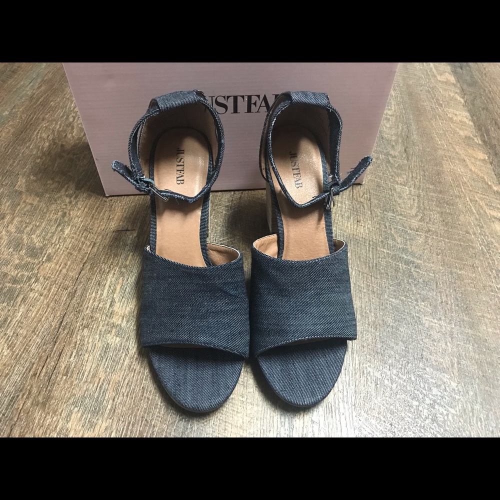 Denim Heels size 10 - Picture 2 of 8